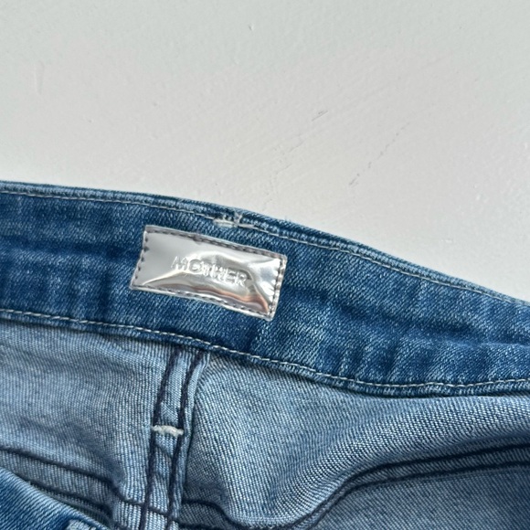 MOTHER The Looker Crop Skinny
Jeans (Graffiti Girl) - Picture 10 of 11